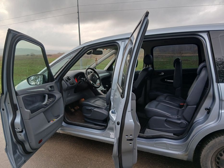 Vand ford galaxy 2007, 240.000 km reali