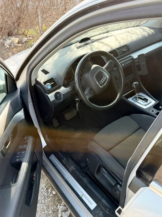 На части Audi A4 B7 Sline седан 2.0Tdi Автомат навигация