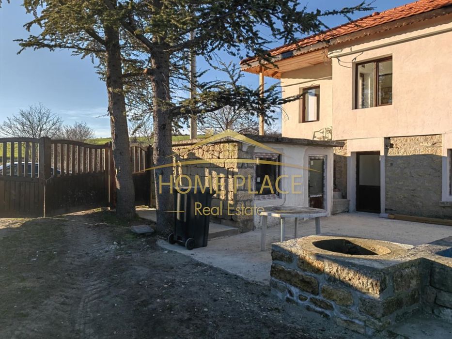 Продава се Къща в с. Манастир, Област Варна - 160 кв.м за 265 €/кв.м - Снимка #1