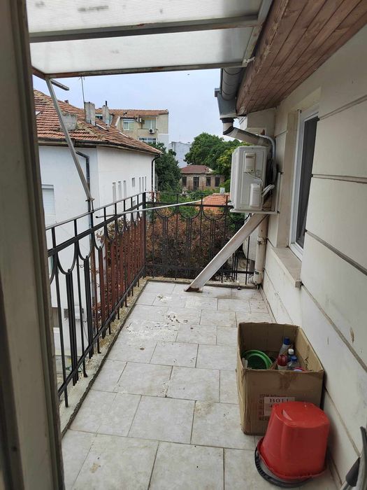 Дава се под наем Четиристаен апартамент в Варна, Операта - 110 кв.м за 612 € - Снимка #6