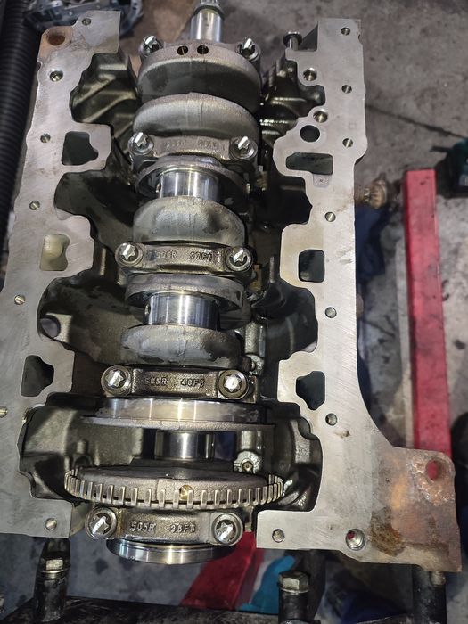 Reparatii auto și autoutilitare