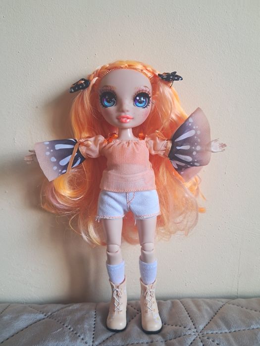 Кукли Rainbow High и дрехи