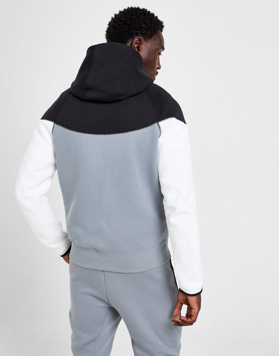 Nike Tech Fleece Zip Up