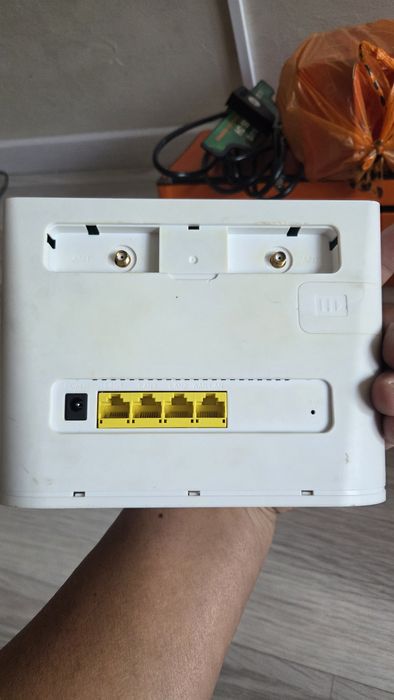 Роутер 4G модем.