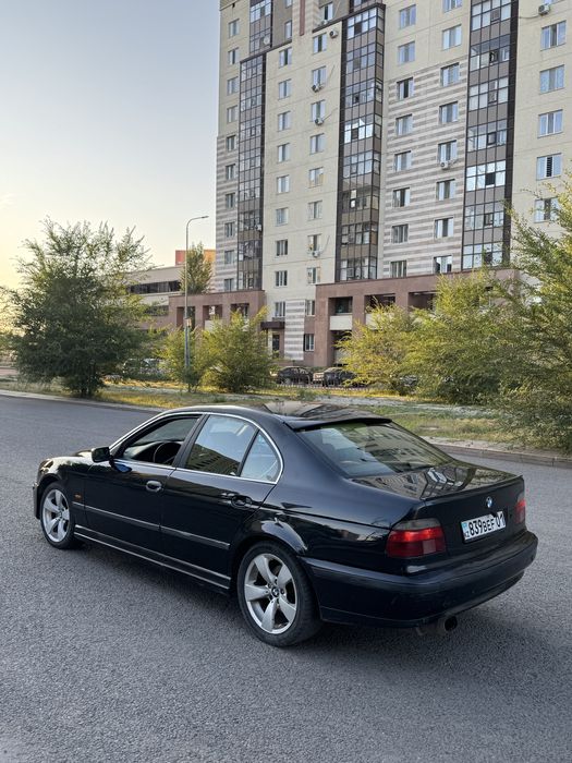 Продам BMW E39  1996г