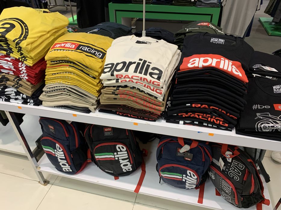 APRILIA motocicleta - camasi tricouri geci Originale Italia
