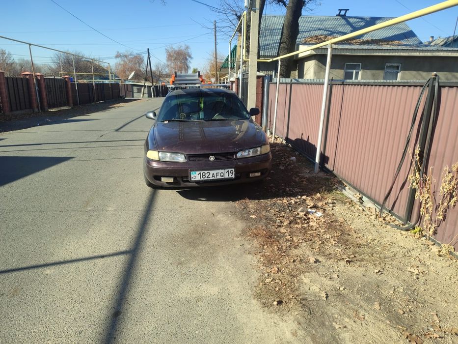 Продам  Мазда кронус