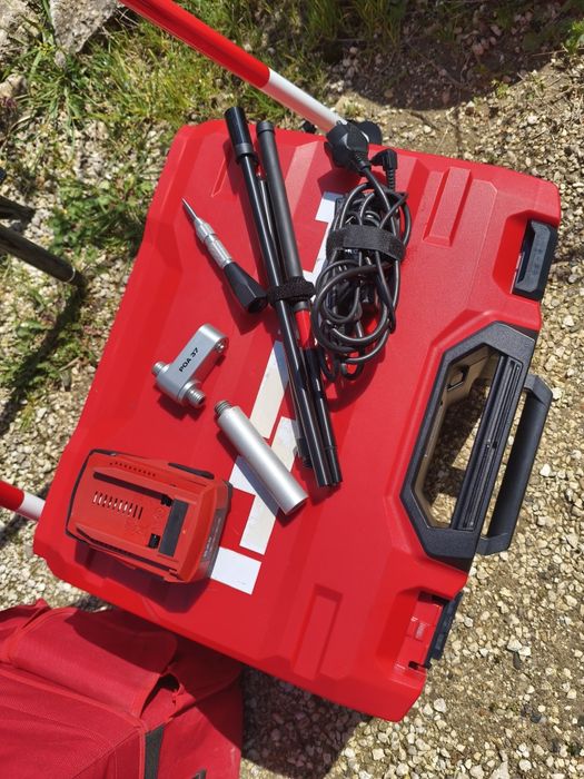 Hilti PLT 400 + PLC 400 - Система за трасиране