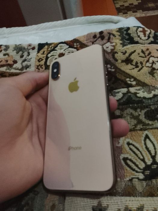 продаю айфон 10 хс