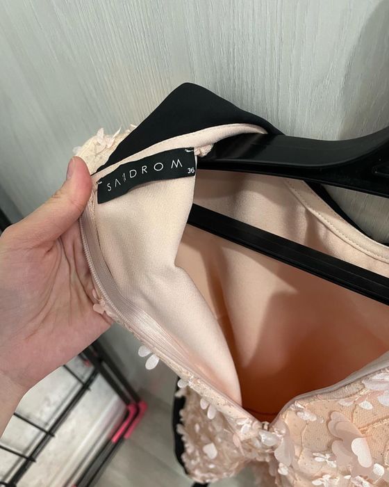 Продается нежное платье