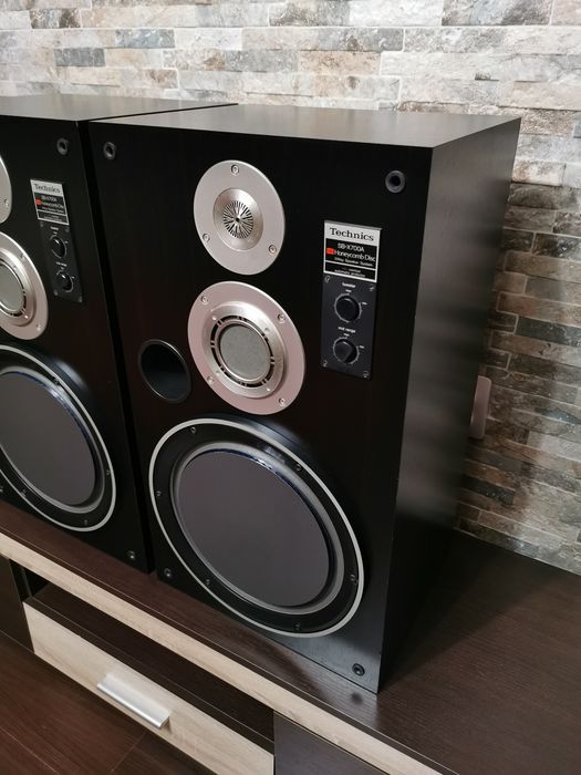 Boxe Technics SB-X 700A