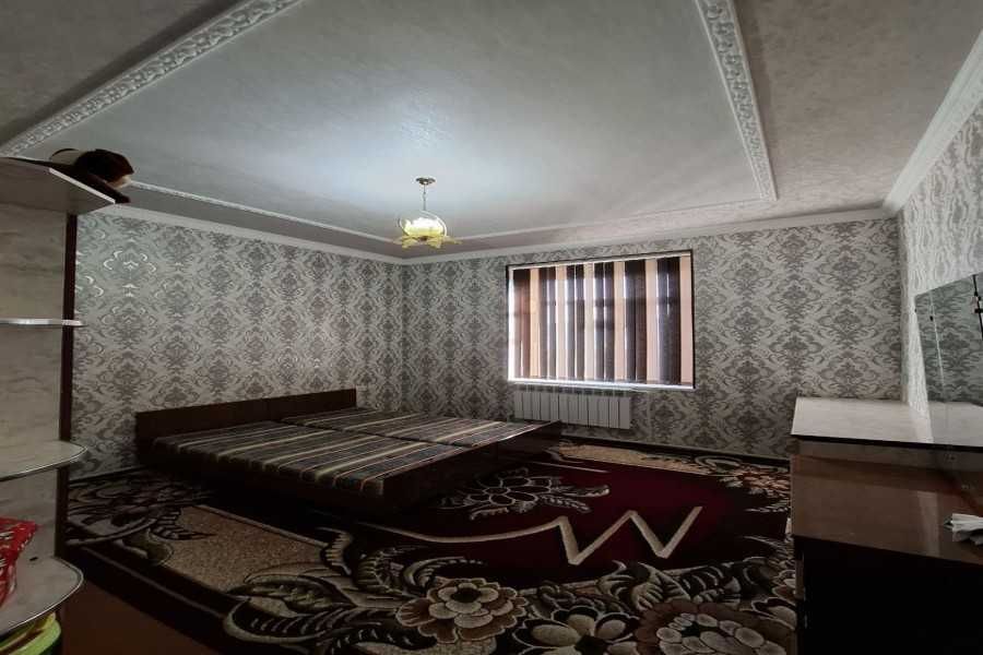 Фарғона шахар марказида жойлашган 4 хонали хонадон ижарага берилади