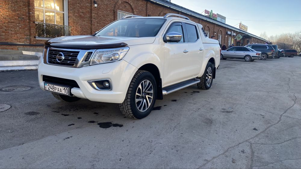Ниссан Навара, пикап, дизель.