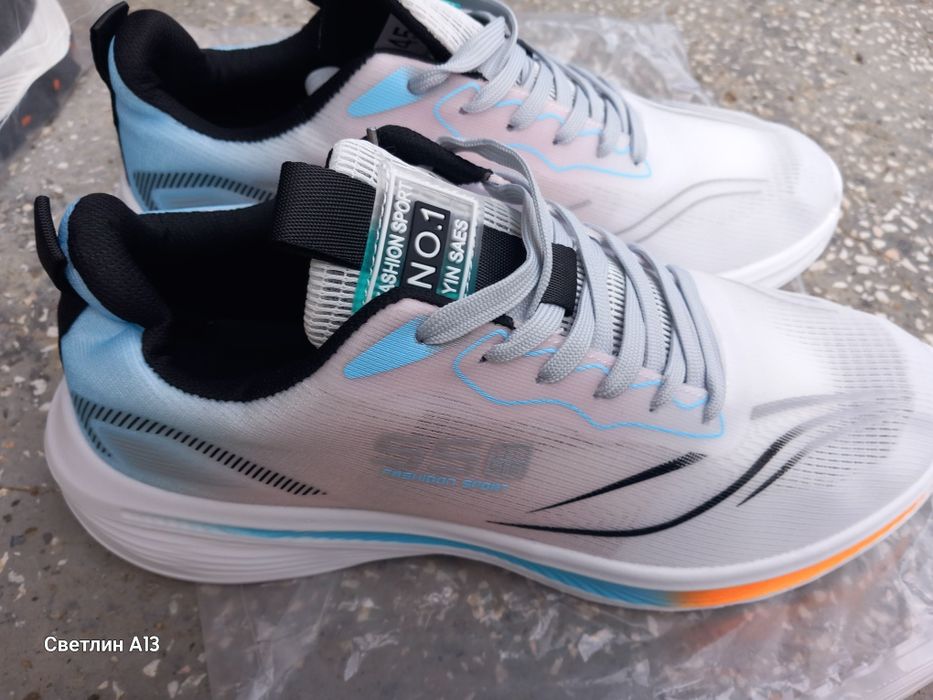 Мъжки маратонки 43