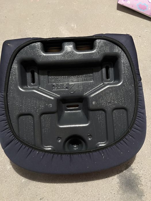 Înalțator auto/scaun copil auto