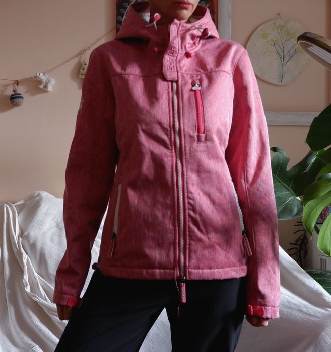 Ветровка Superdry