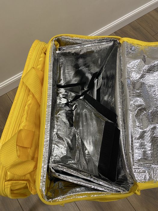 Продам сумку курьера Glovo