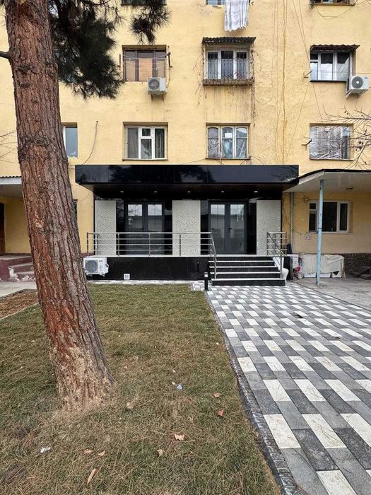 Продам срочно на Бадамзаре 42 кв (АС)