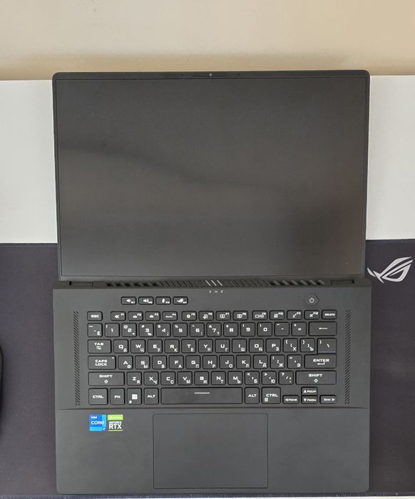Продам ноутбук Asus rog zephyrus m16