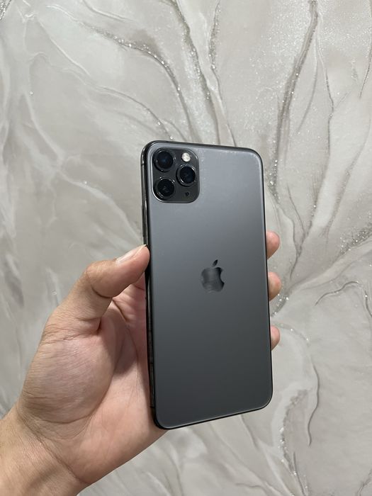 Продам iPhone 11 Pro Max 256gb в идеальном состоянии
