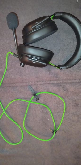 Наушники с микрофоном