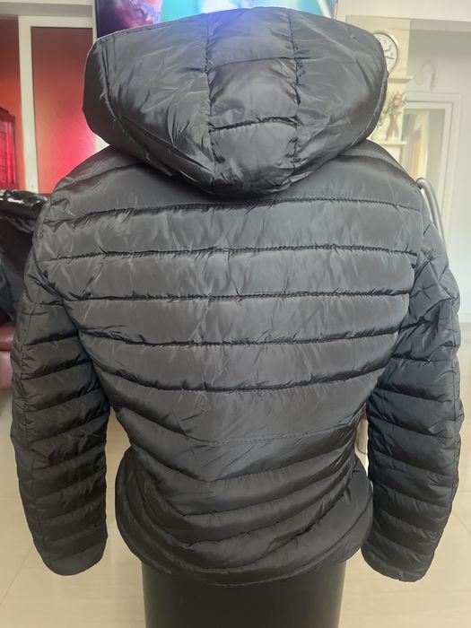 Vand haina COLMAR marimea M -L