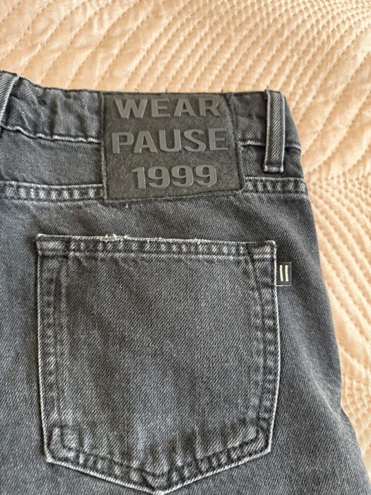 Чисто нови дънки