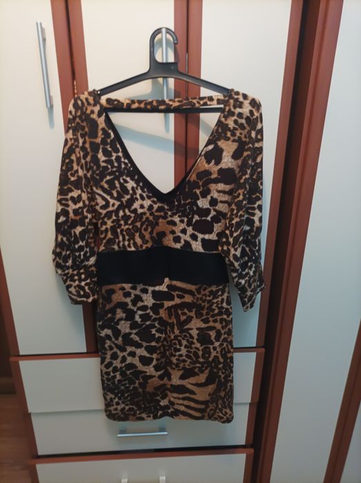 Официални рокли втора употреба