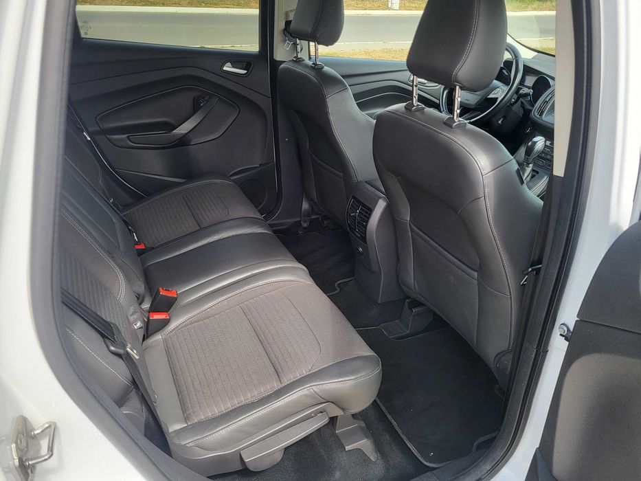 Ford Kuga Titanium 1.5 TDCi 120 CP Automată | ACC | Pachet Iarnă | Keyless | 2018