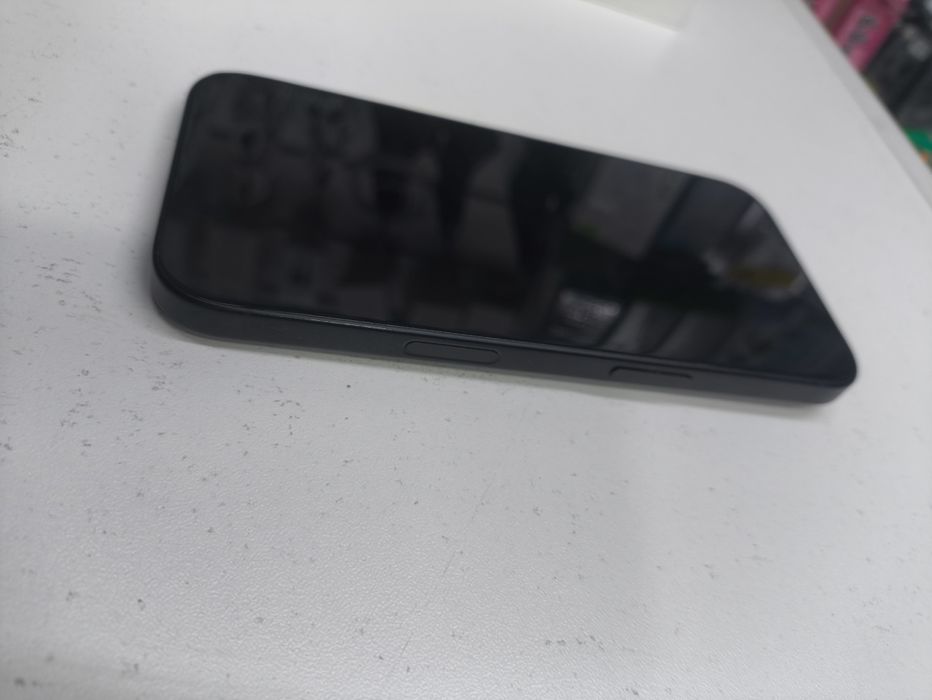 iPhone 16 128G 94% ёмкость
