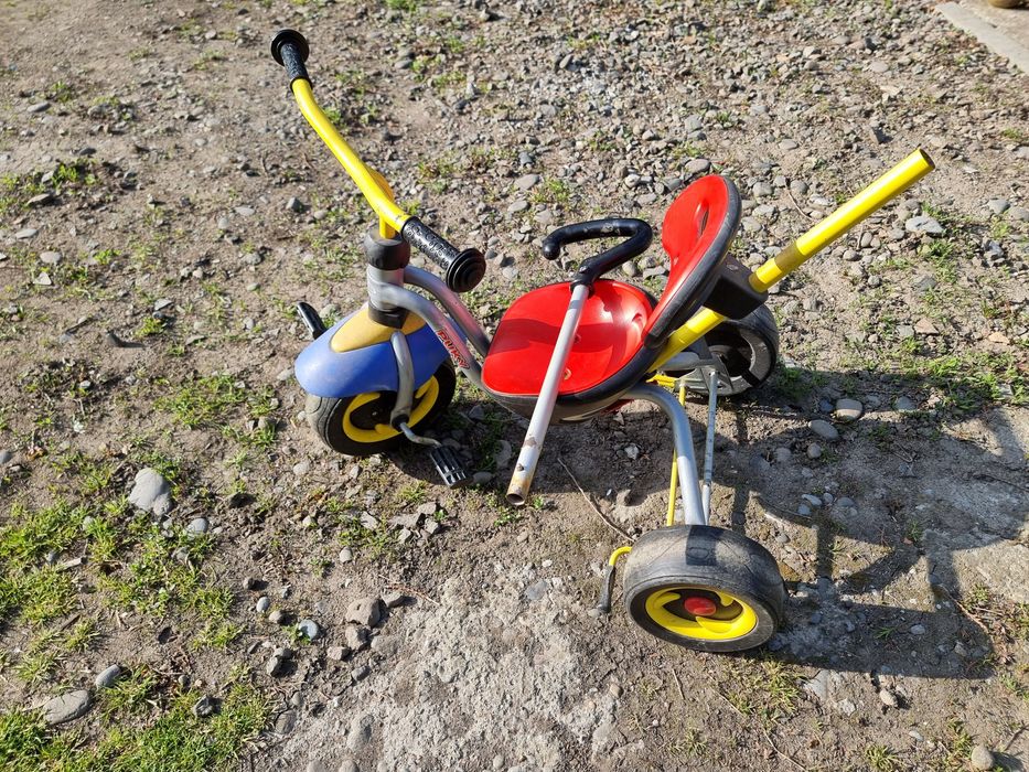 Tricicletă cu bară de impingere