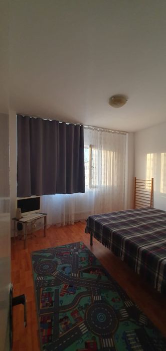 Vând apartment Tg Carbunesti jud Gorj