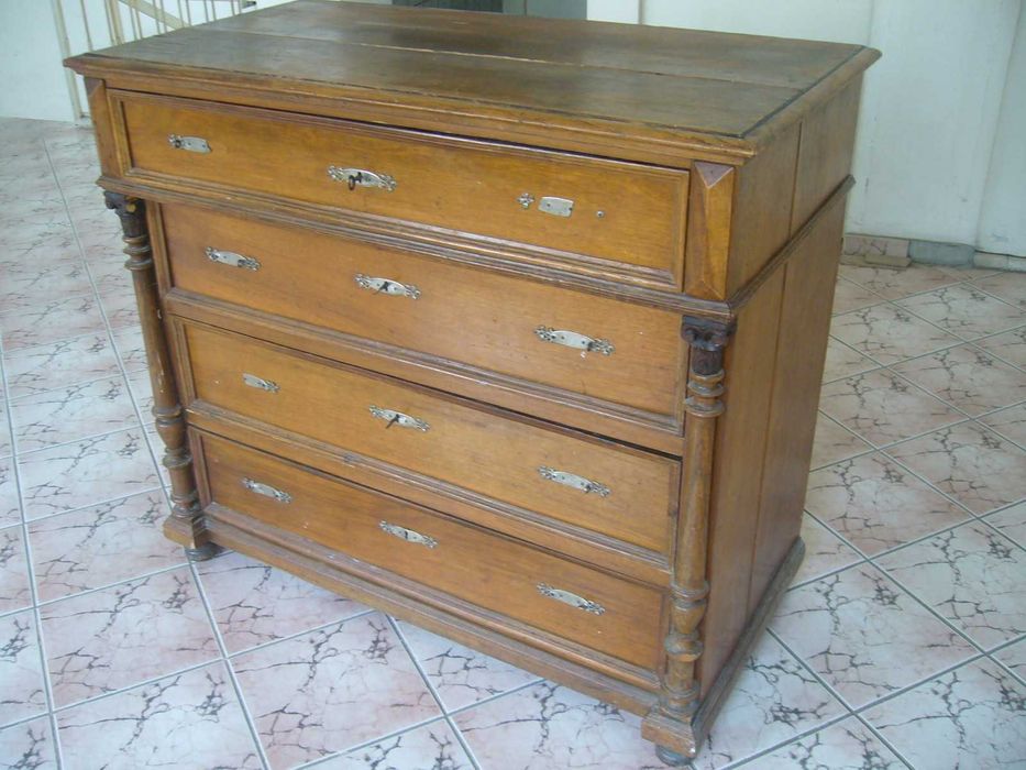 Старинни Скринове