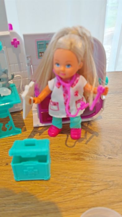 3 Комплекта Линейка, лекарски и ветеринарен кабинет + аксесоари