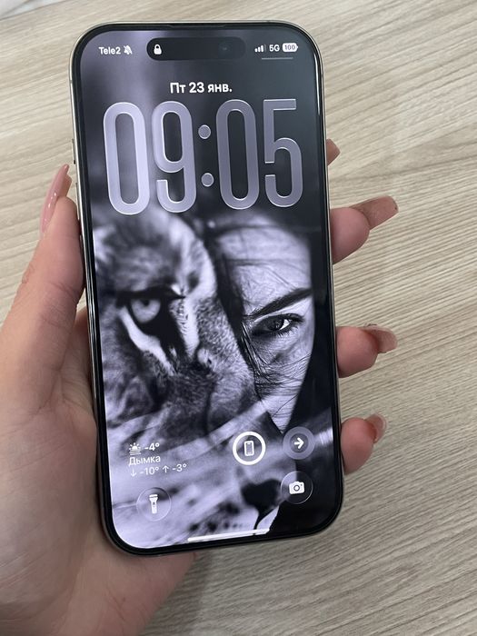 Айфон 16 про,титан