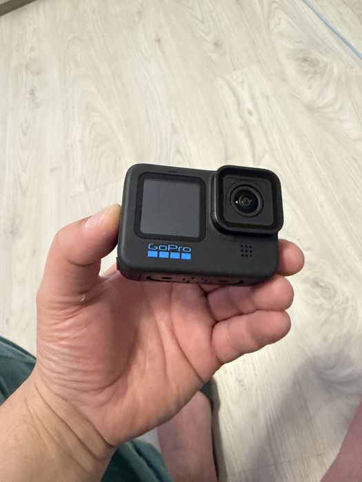 GoPro 11 Black impecabina cu toate accesoriile +