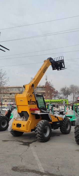 Телескопический погрузчик GEHL TX 408
