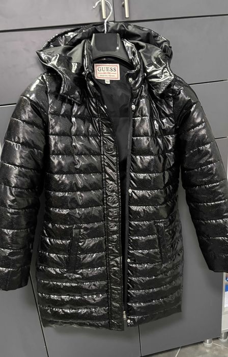 Зимно яке GUESS за момиче