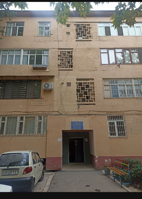 Продаётся нежилой подвал 40 кв.м цена 10000$