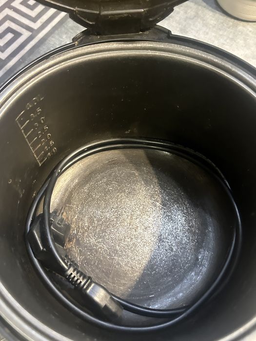 Мультиварка Редмонд