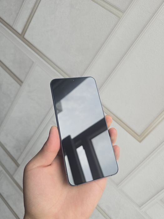 Samsung S22+ 8/128gb