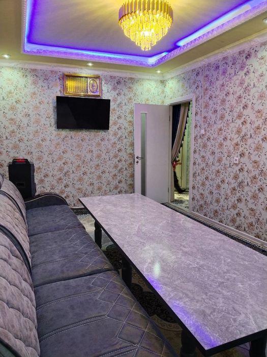 Сирдарё вилояти новосройка 3 хонали квартира срочни сотилади