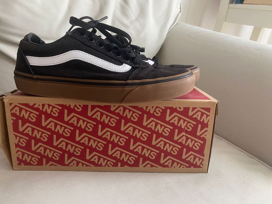 Vans tenesi impecabili