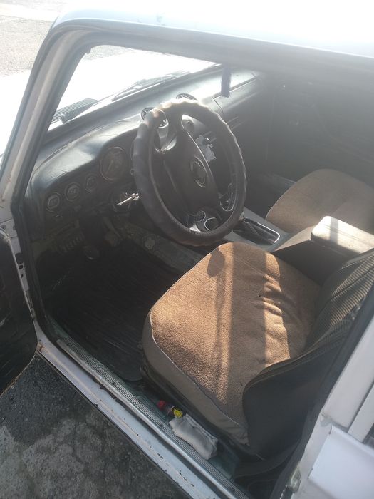 Jiguli sotiladi yili 1977 yangi texpasport mator karopka zo‘r