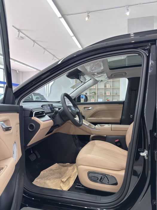 Gac Aion i60 530KM Proyektorli Elektr Full 3 yil ofitsalni Garantiya