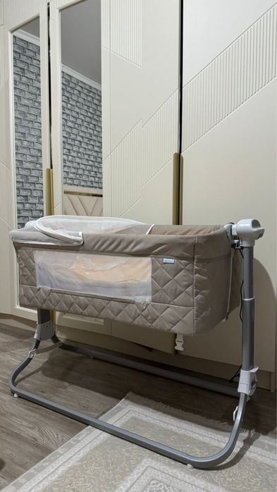 Продам Манеж 30000