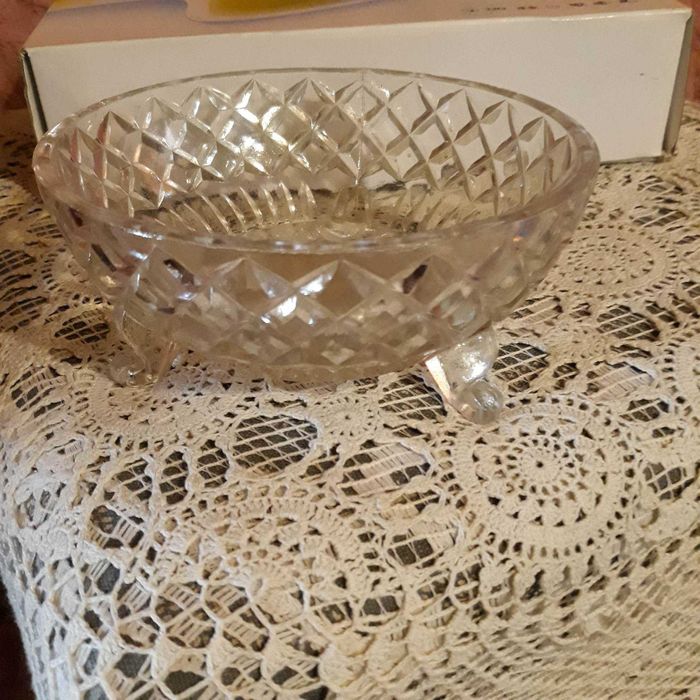 Бонбониера на столче