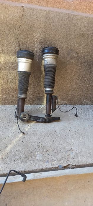 Пневмо амортизаторы на w220 мерседес.