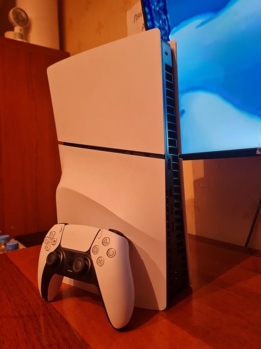 PlayStation 5 [CFI-2116]b