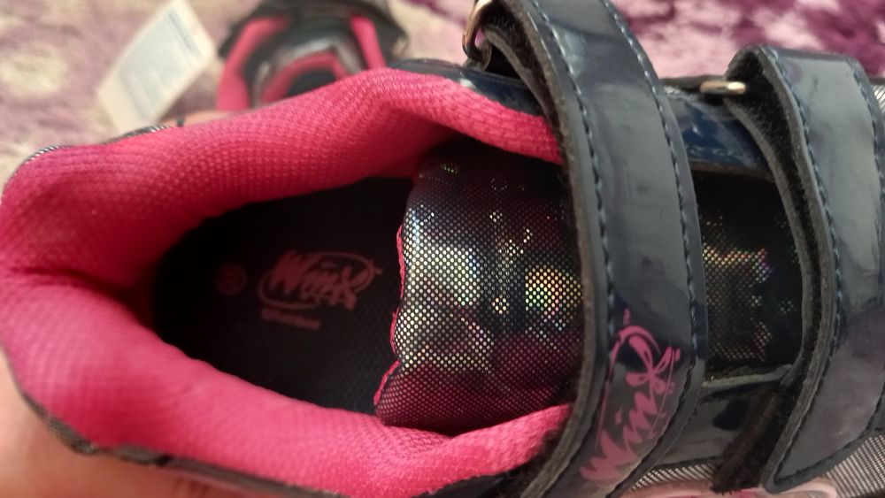 Кроссовки "WinX"